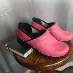 Dansko Pink Women's Clogs size 39